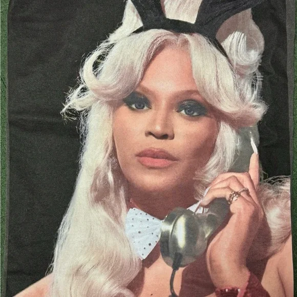 Official Beyoncé Tour Tshirt Las Vegas - Picture 1 of 4